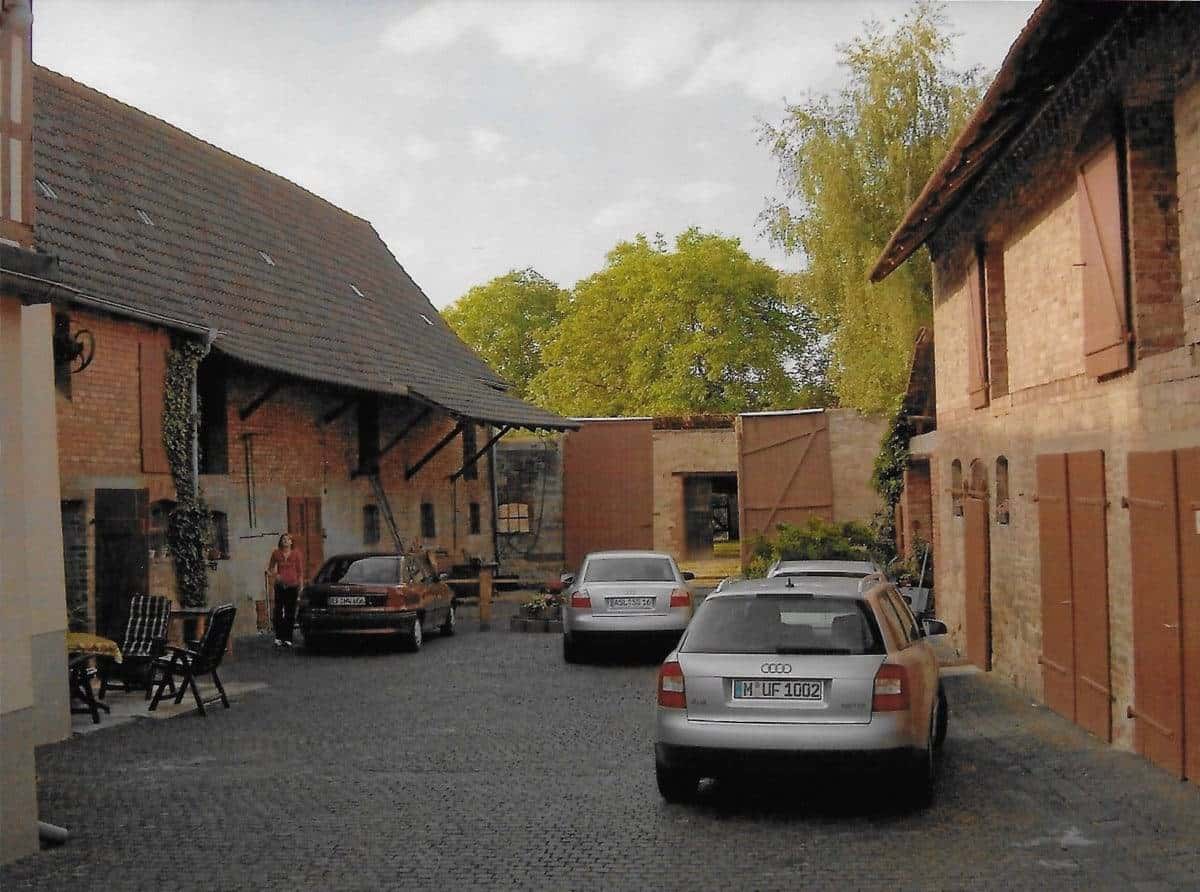 ancestrydna house