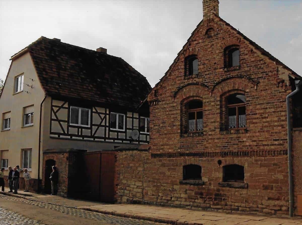 ancestrydna house