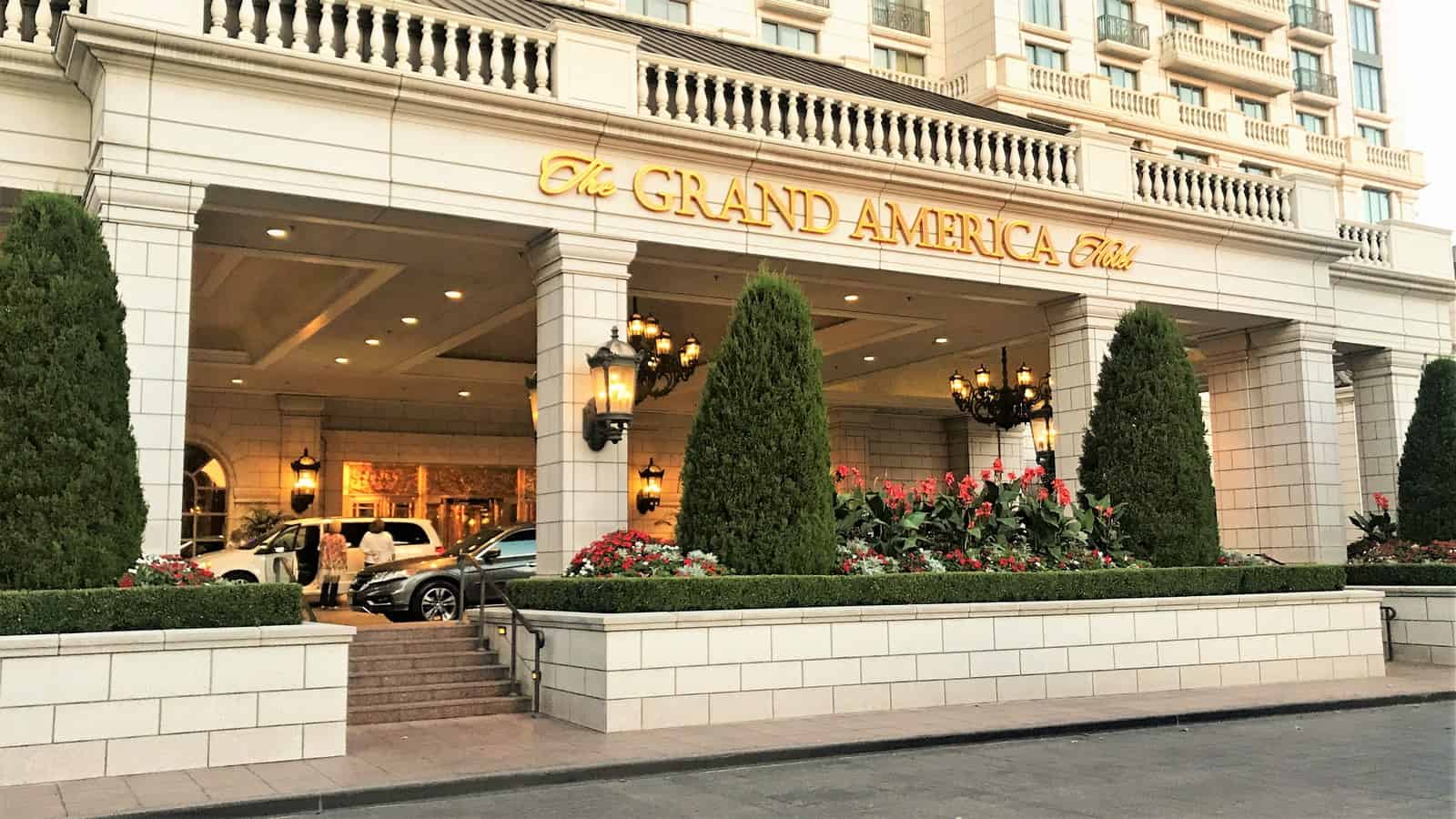 Grand America Hotel - Things to do in salt lake city